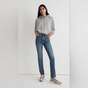 Madewell Petite Perfect Vintage Jeans in Kepler Wash